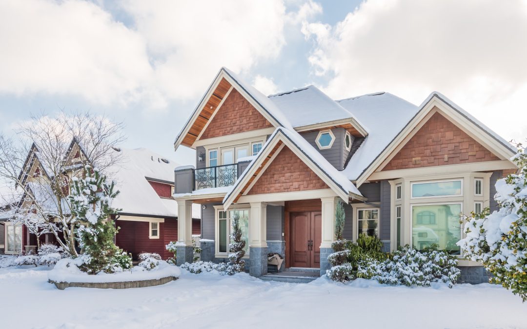 Curb Appeal in the Snow: How to Showcase Your Detroit Lakes Home in Winter