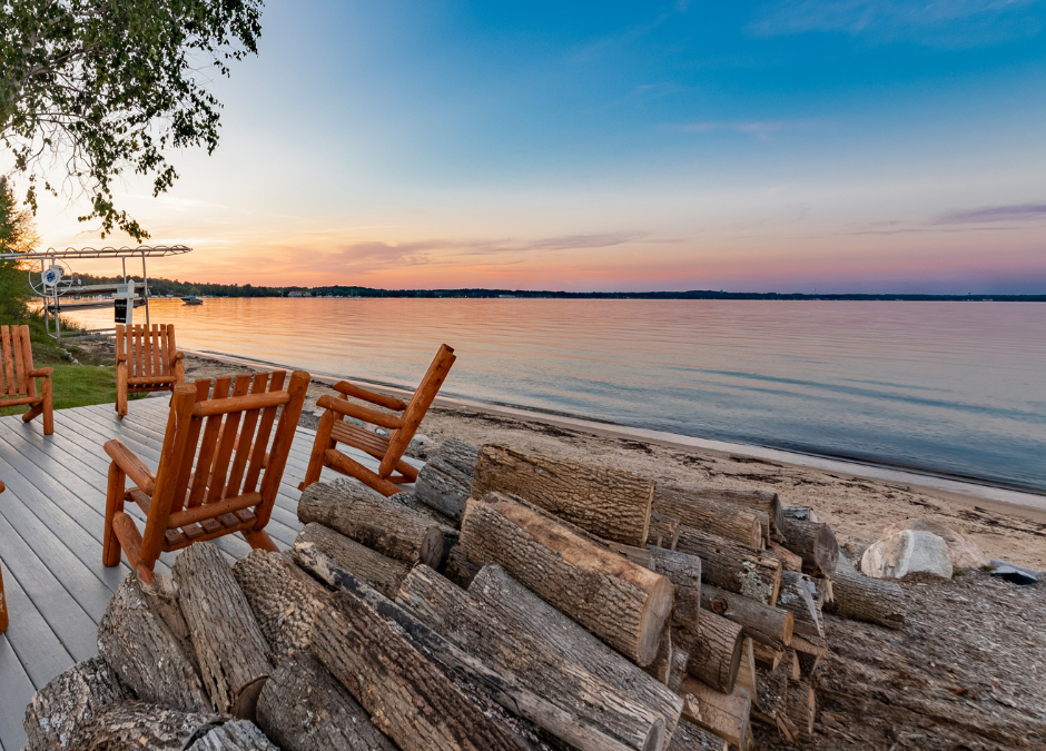 Lake homes in Detroit Lakes for sale